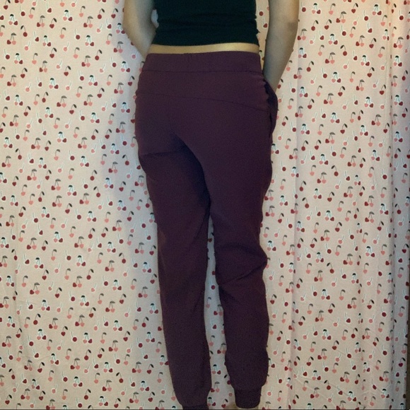 Lululemon purple stretch jogger full length leggings - Picture 2 of 3